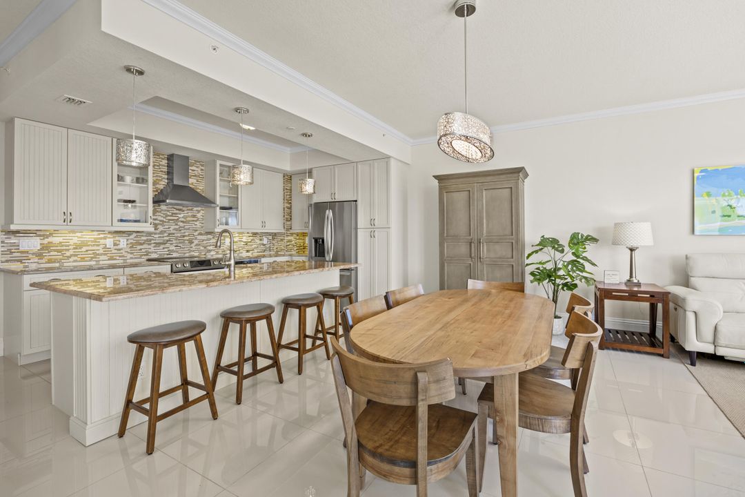 На продажу: $1,399,900 (3 спален, 2 ванн, 1859 Квадратных фут)