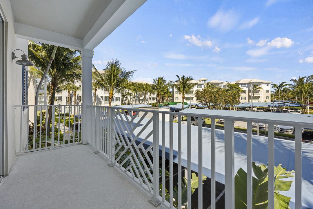 На продажу: $1,399,900 (3 спален, 2 ванн, 1859 Квадратных фут)