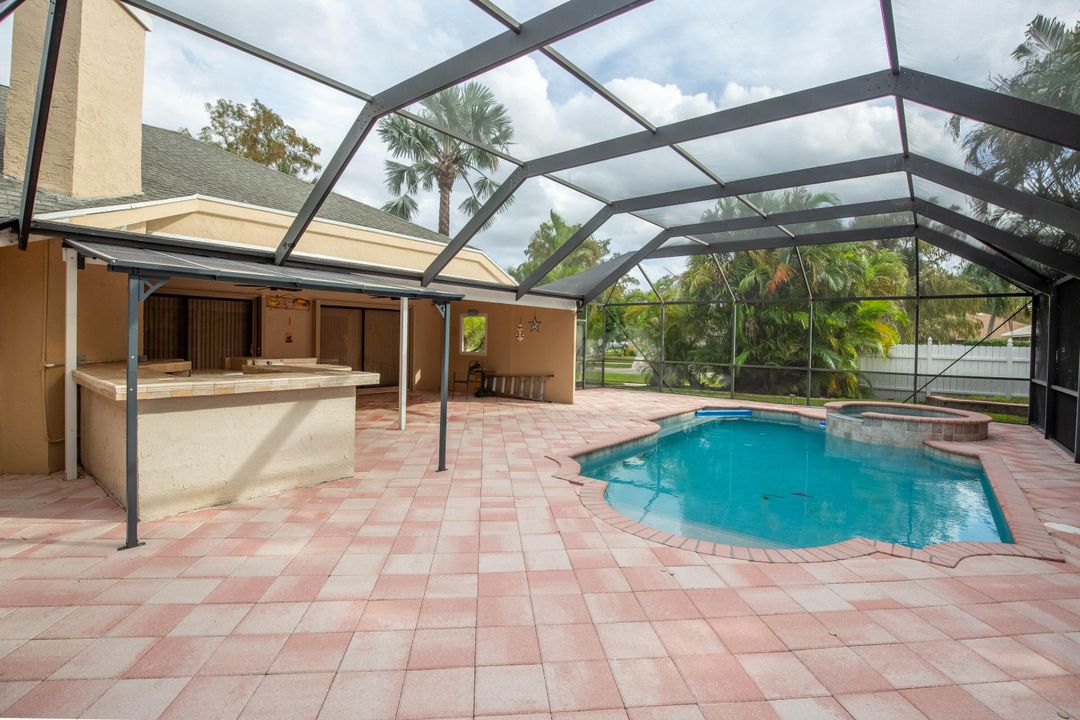 В аренду: $3,800 (4 спален, 2 ванн, 2401 Квадратных фут)