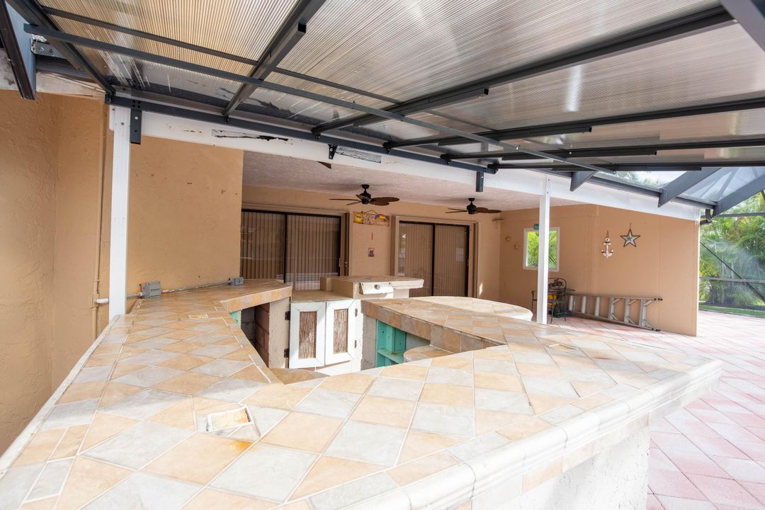 В аренду: $3,800 (4 спален, 2 ванн, 2401 Квадратных фут)