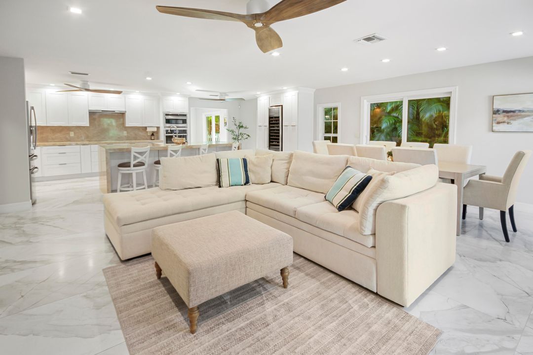 На продажу: $3,795,000 (3 спален, 4 ванн, 2602 Квадратных фут)