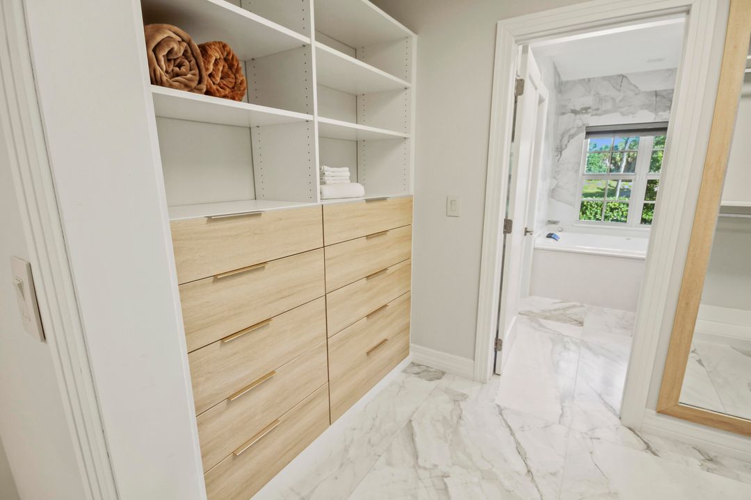 На продажу: $3,795,000 (3 спален, 4 ванн, 2602 Квадратных фут)