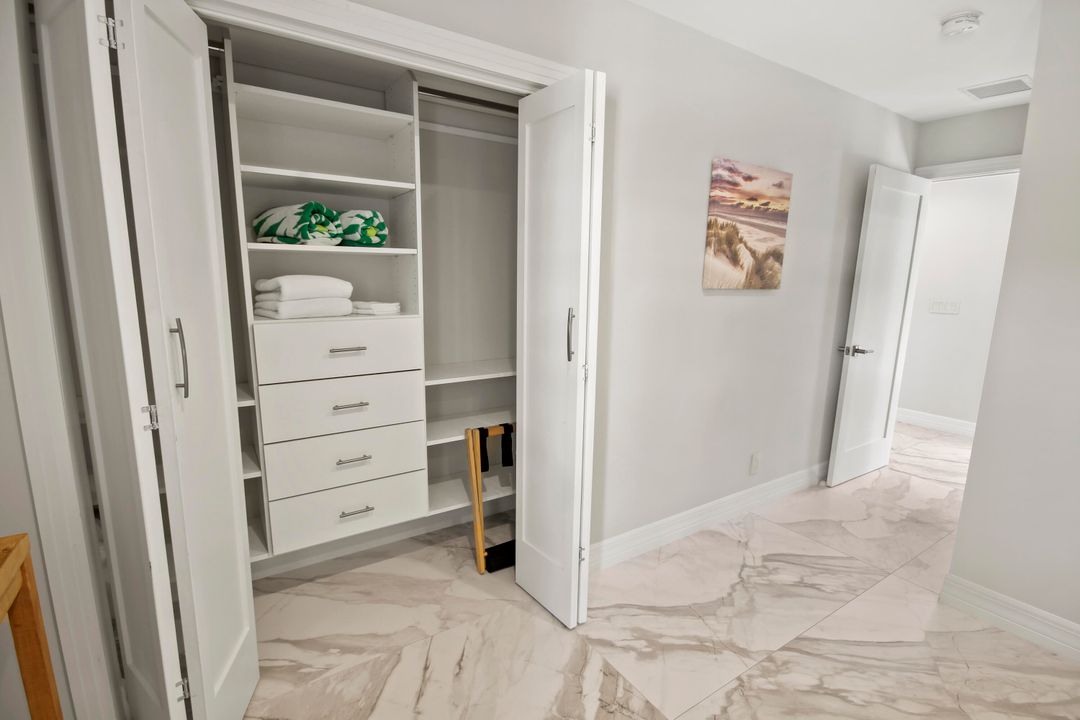 На продажу: $3,795,000 (3 спален, 4 ванн, 2602 Квадратных фут)