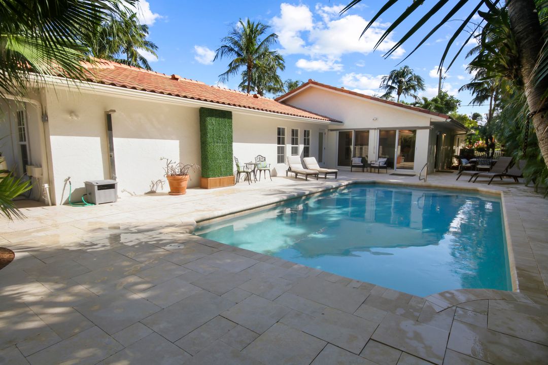 На продажу: $3,795,000 (3 спален, 4 ванн, 2602 Квадратных фут)