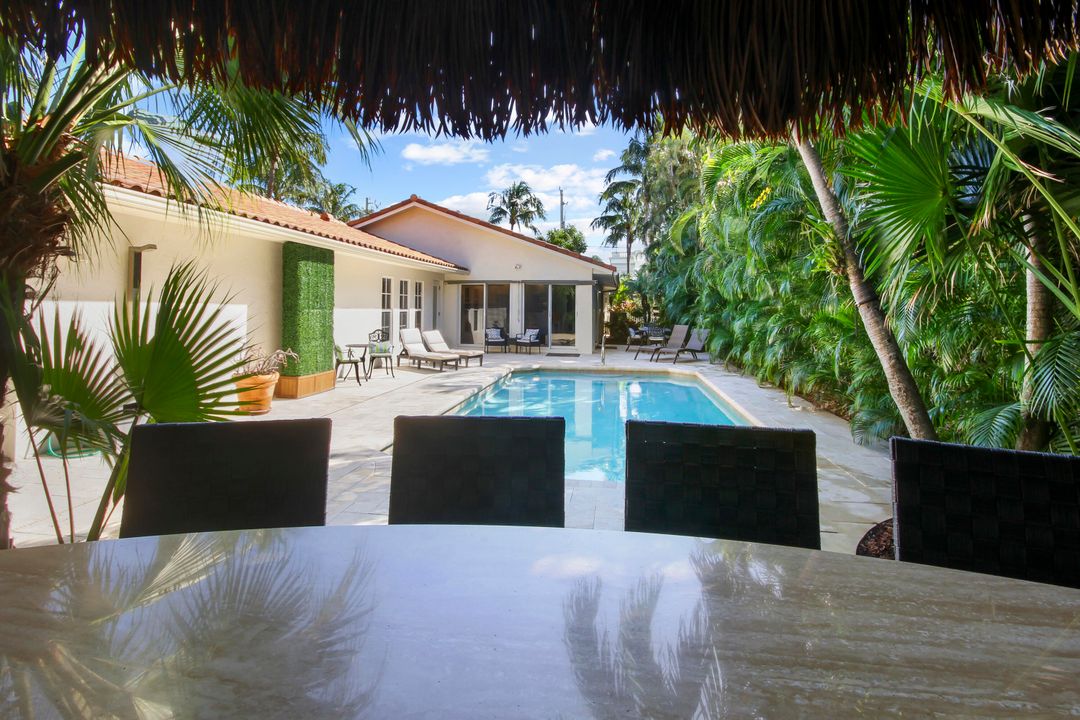 На продажу: $3,795,000 (3 спален, 4 ванн, 2602 Квадратных фут)