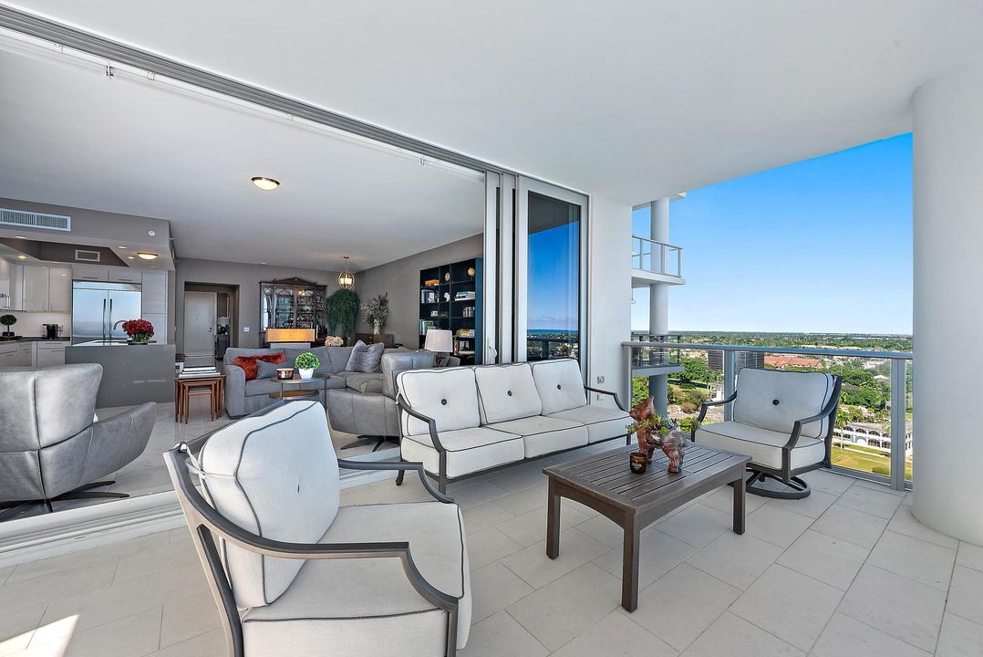 待售: $2,695,000 (3 贝兹, 4 浴室, 2445 平方英尺)