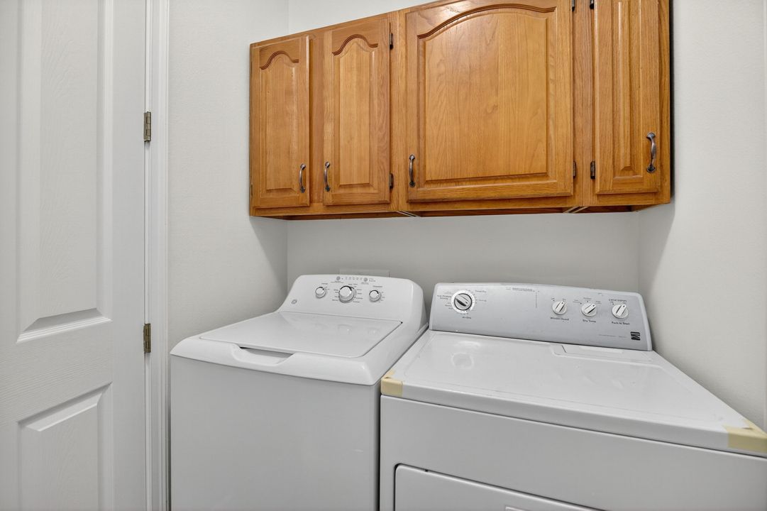 Activo con contrato: $375,000 (3 camas, 2 baños, 2034 Pies cuadrados)