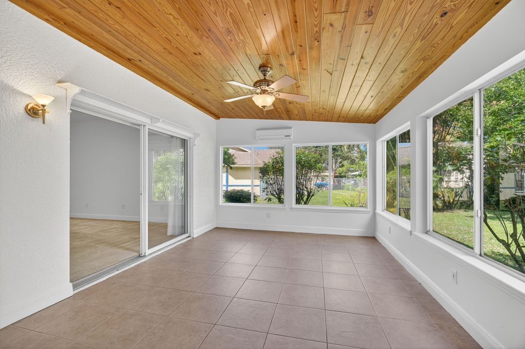 Activo con contrato: $375,000 (3 camas, 2 baños, 2034 Pies cuadrados)