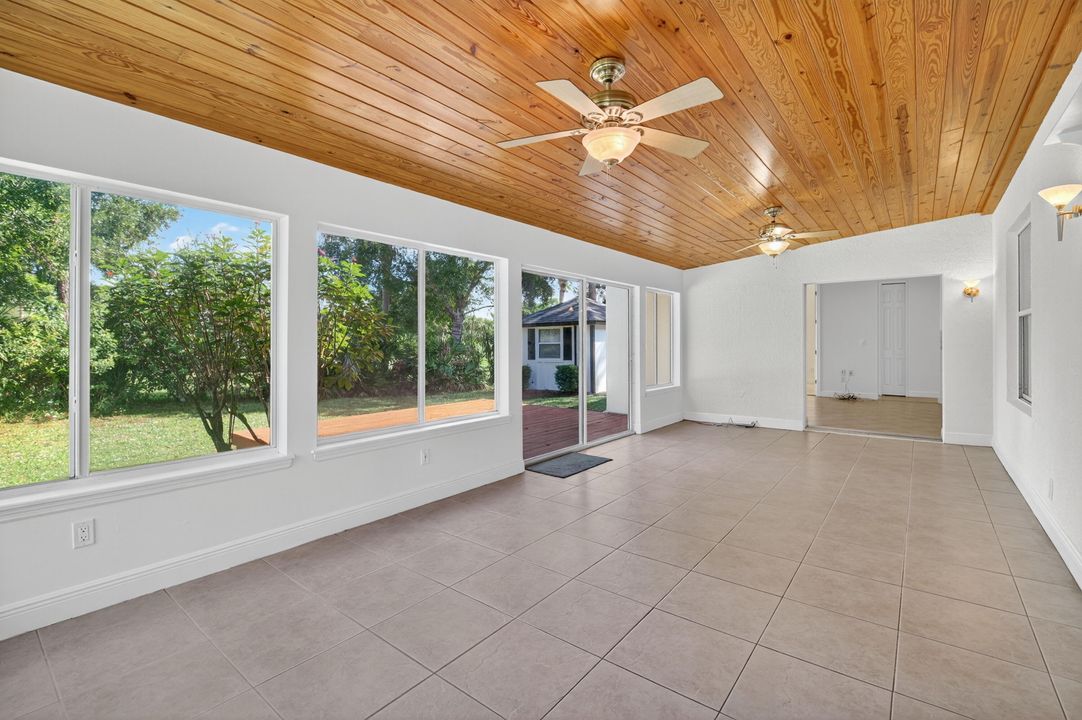 Activo con contrato: $375,000 (3 camas, 2 baños, 2034 Pies cuadrados)