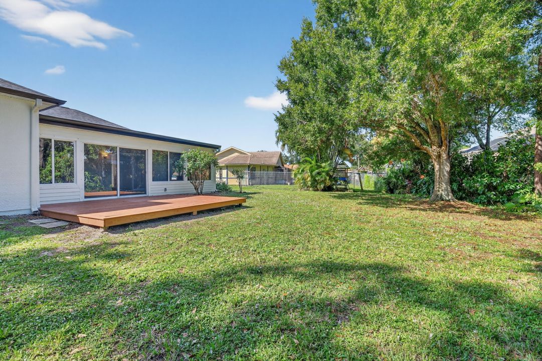 Activo con contrato: $375,000 (3 camas, 2 baños, 2034 Pies cuadrados)