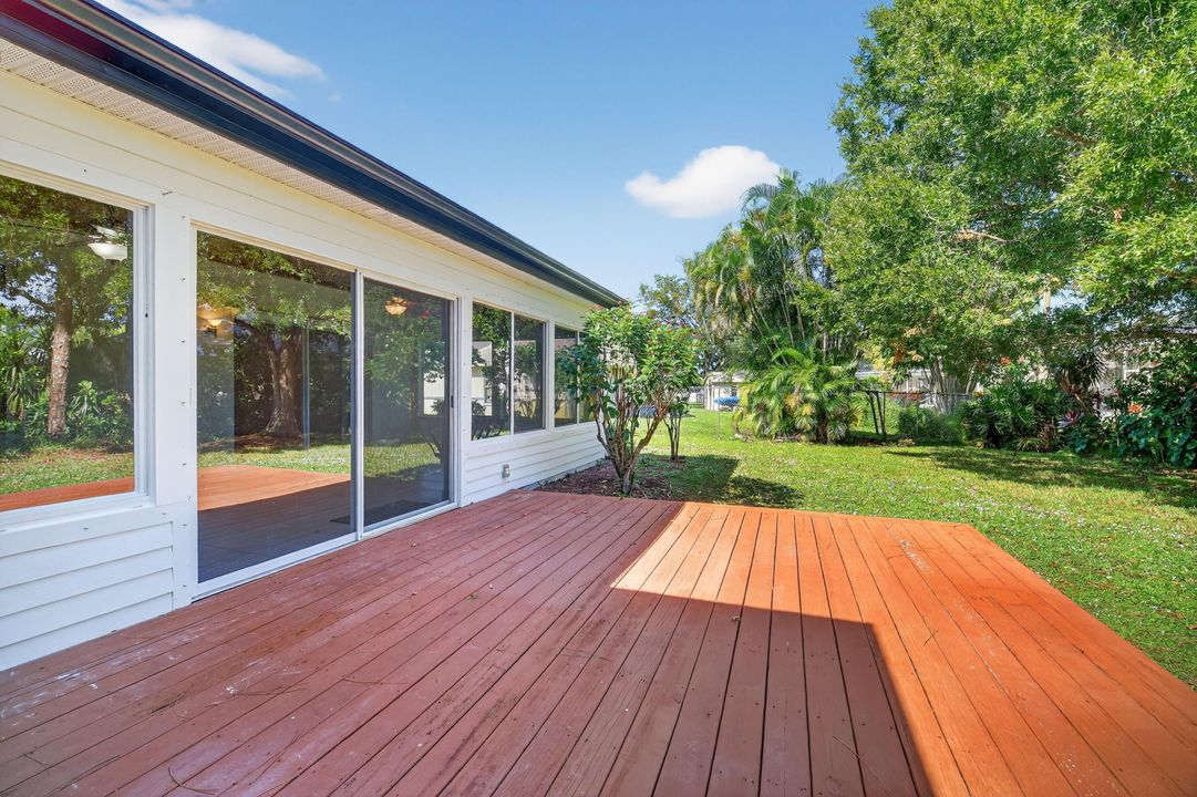 Activo con contrato: $375,000 (3 camas, 2 baños, 2034 Pies cuadrados)