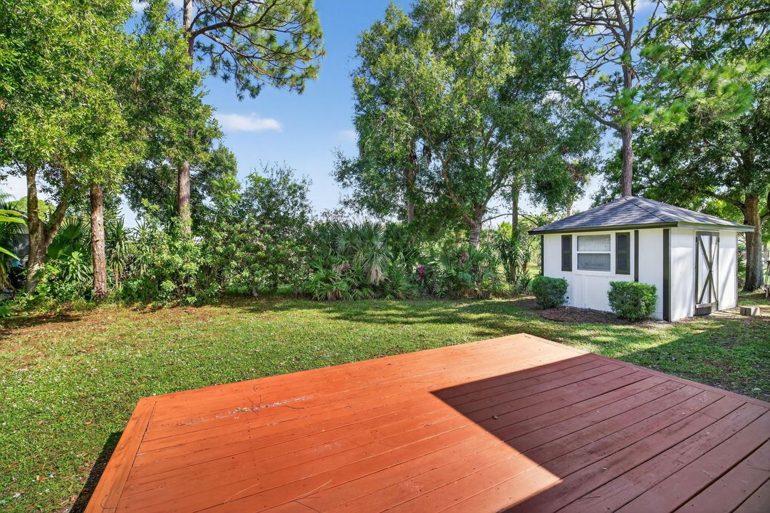 Activo con contrato: $375,000 (3 camas, 2 baños, 2034 Pies cuadrados)