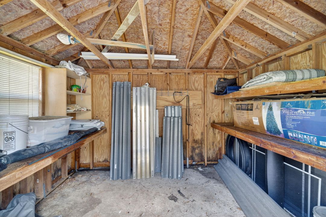 Activo con contrato: $375,000 (3 camas, 2 baños, 2034 Pies cuadrados)