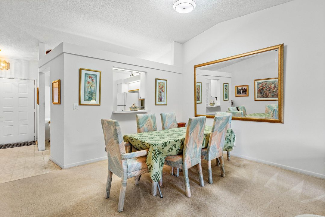 For Sale: $314,000 (2 beds, 2 baths, 1382 Square Feet)