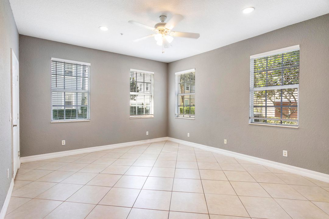 For Sale: $469,000 (3 beds, 2 baths, 2068 Square Feet)