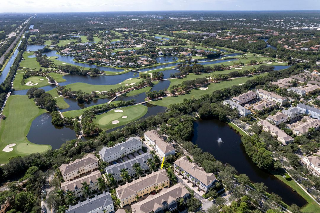 For Sale: $469,000 (3 beds, 2 baths, 2068 Square Feet)