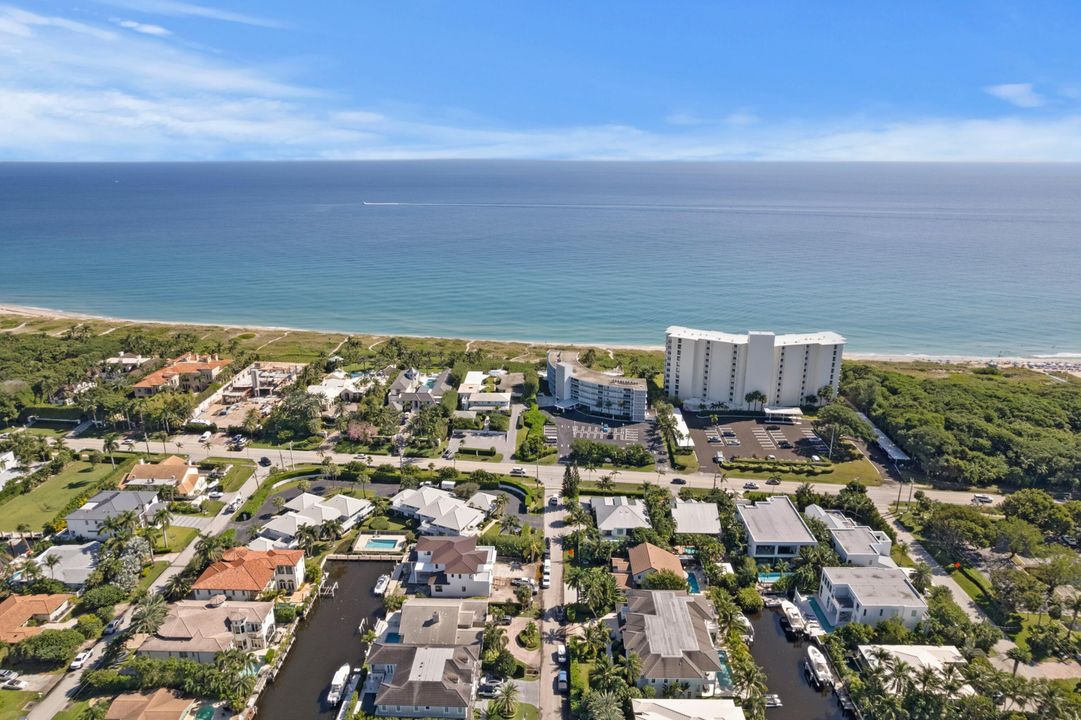 В аренду: $25,900 (4 спален, 3 ванн, 2624 Квадратных фут)