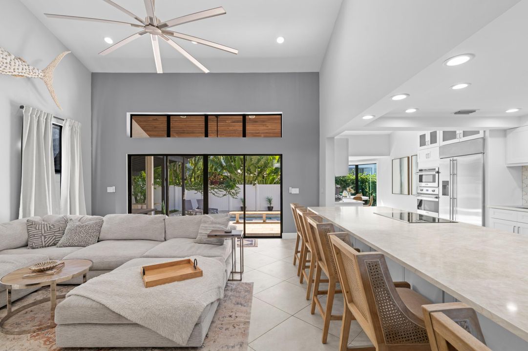 В аренду: $25,900 (4 спален, 3 ванн, 2624 Квадратных фут)