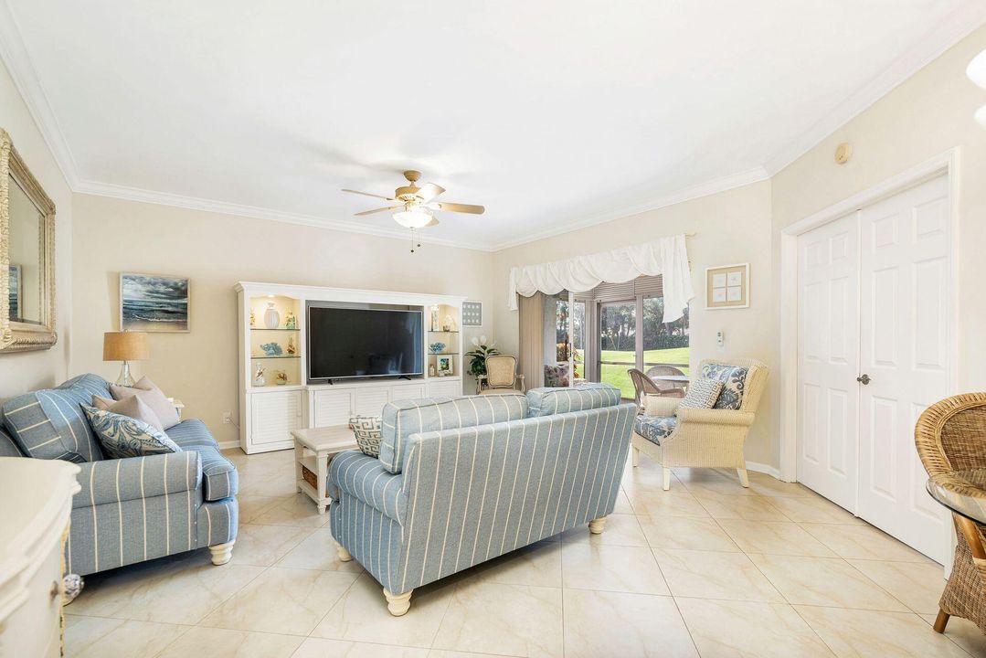 В аренду: $6,500 (2 спален, 2 ванн, 1195 Квадратных фут)