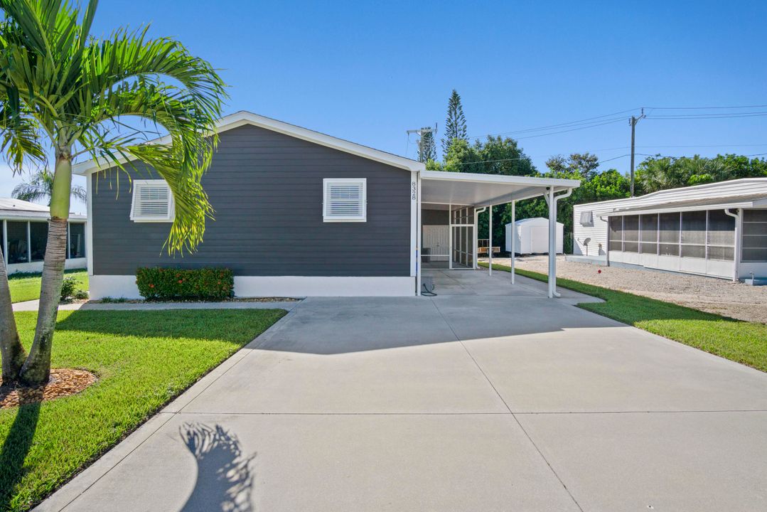 待售: $495,000 (4 贝兹, 2 浴室, 1701 平方英尺)