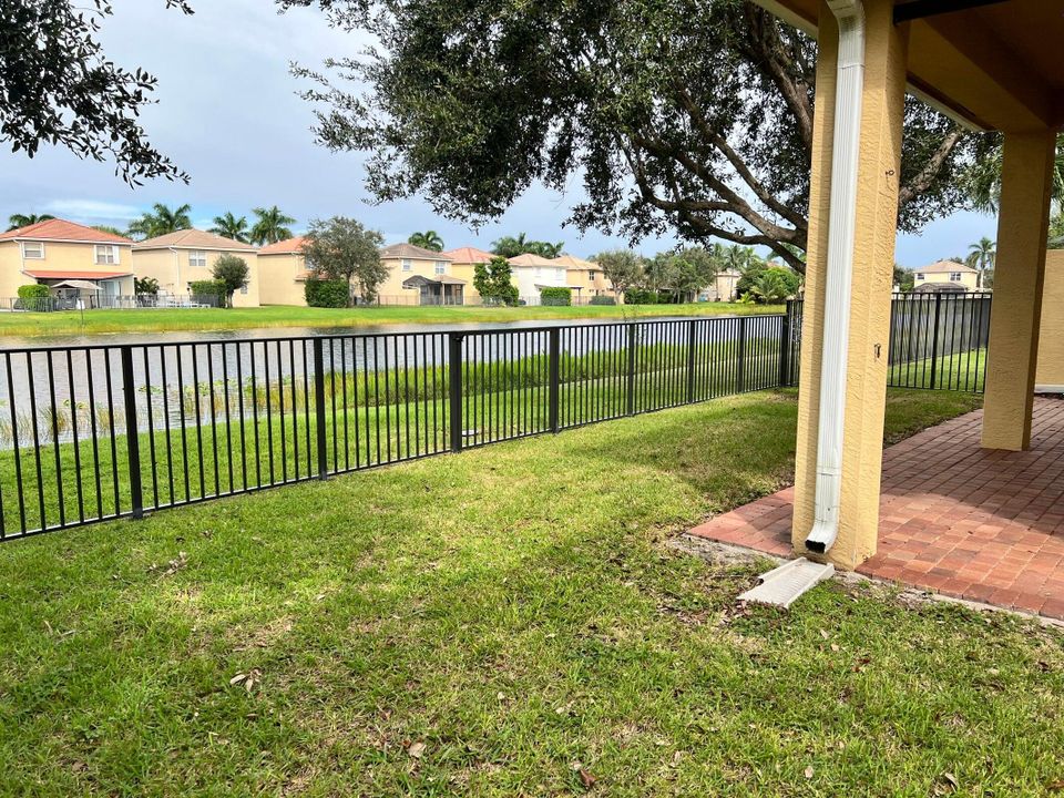 En Renta: $4,200 (4 camas, 3 baños, 2062 Pies cuadrados)