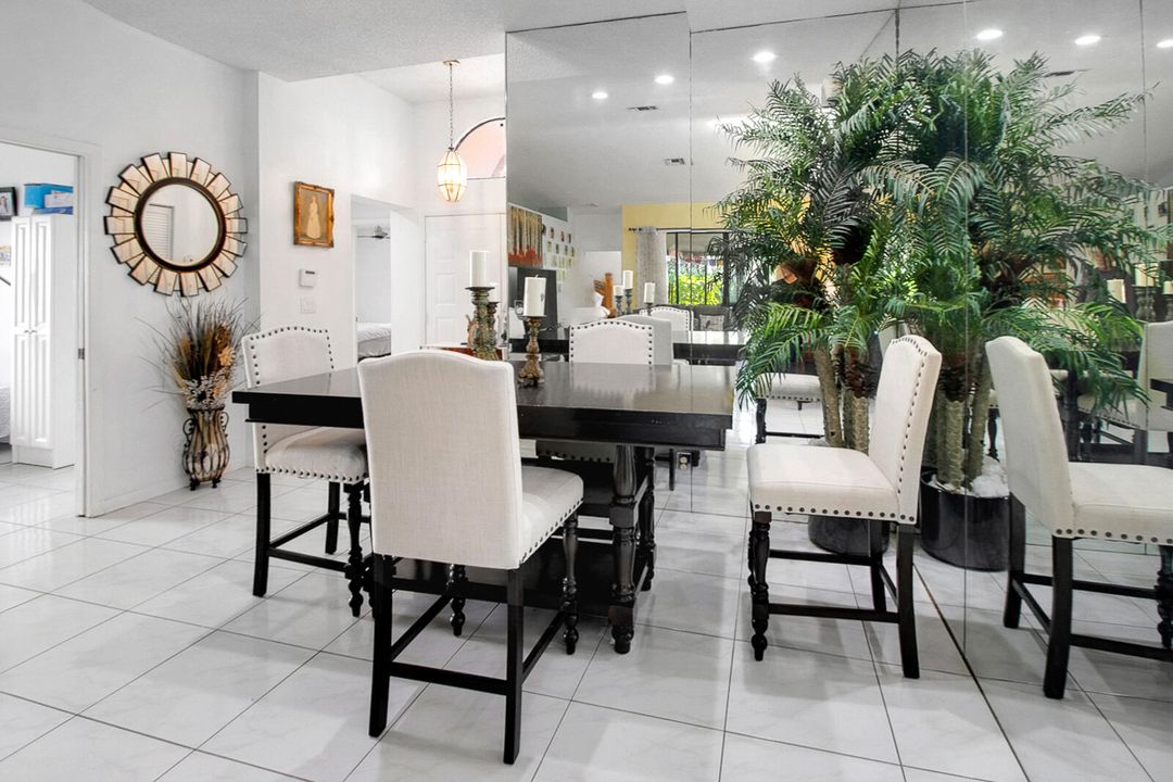 For Sale: $420,000 (3 beds, 2 baths, 1818 Square Feet)