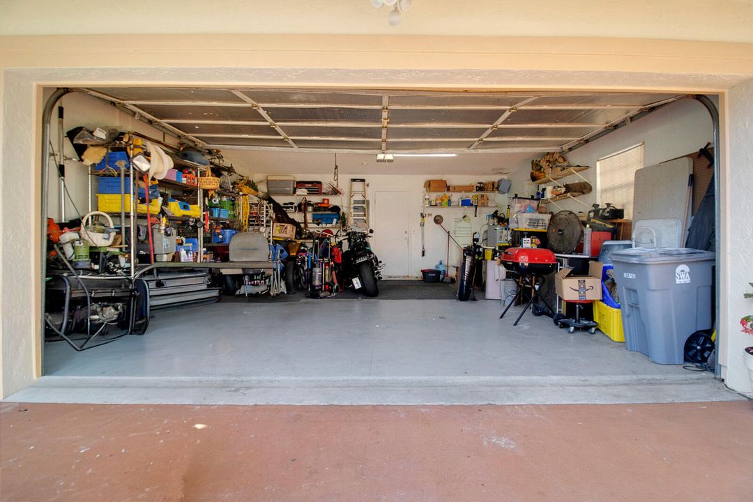 For Sale: $420,000 (3 beds, 2 baths, 1818 Square Feet)