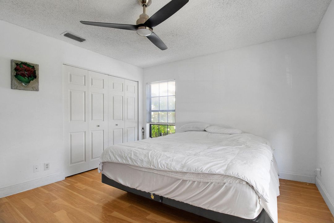 For Sale: $420,000 (3 beds, 2 baths, 1818 Square Feet)