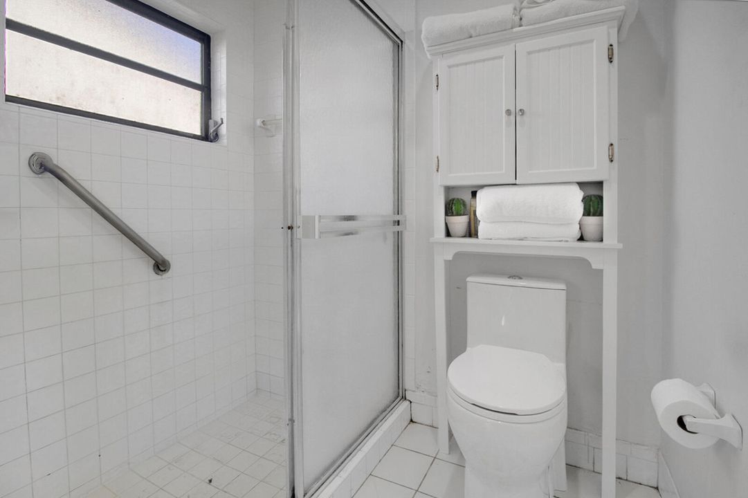 For Sale: $420,000 (3 beds, 2 baths, 1818 Square Feet)