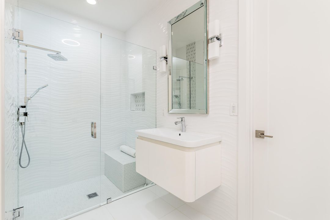 For Rent: $10,000 (3 beds, 2 baths, 2553 Square Feet)