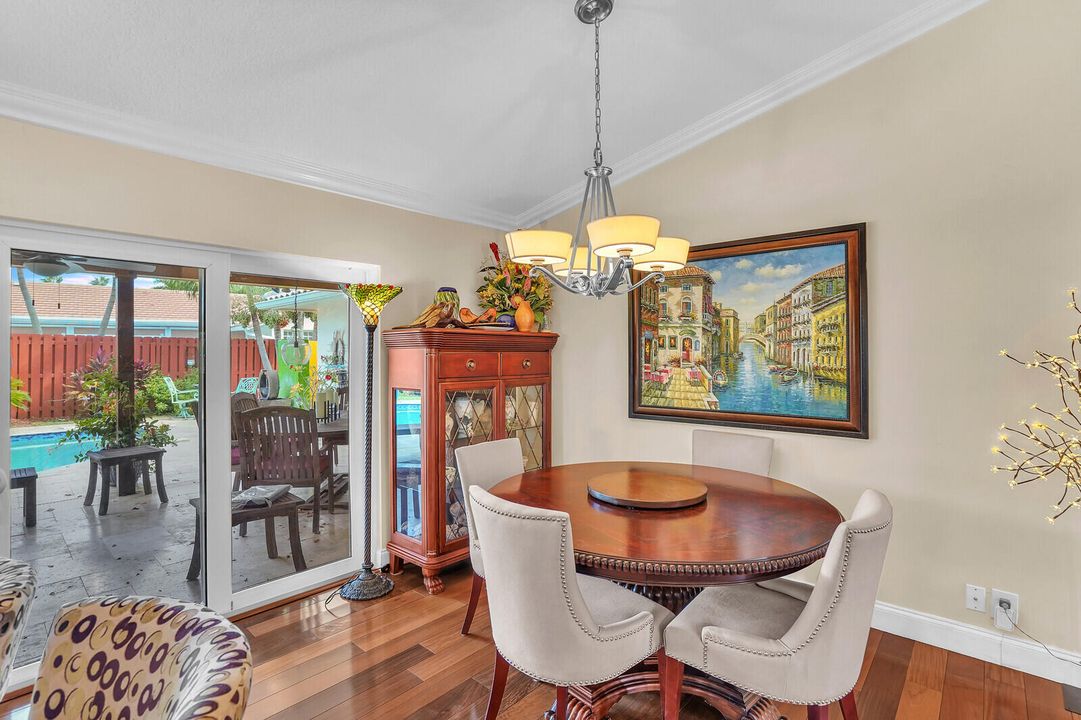 For Sale: $875,000 (4 beds, 2 baths, 2604 Square Feet)