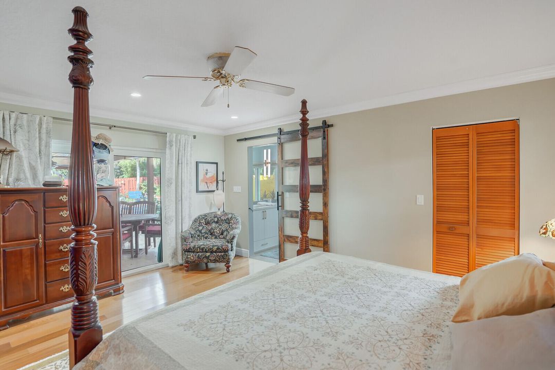 For Sale: $875,000 (4 beds, 2 baths, 2604 Square Feet)