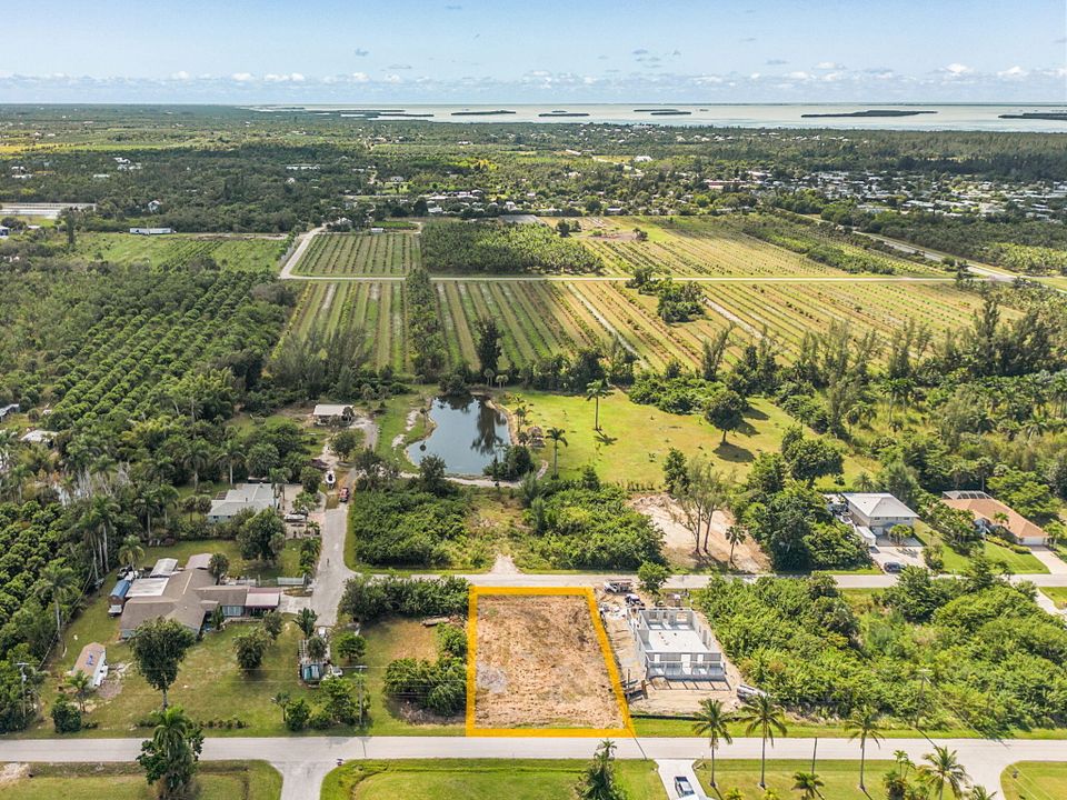 待售: $59,900 (0 贝兹, 0 浴室, 0 平方英尺)