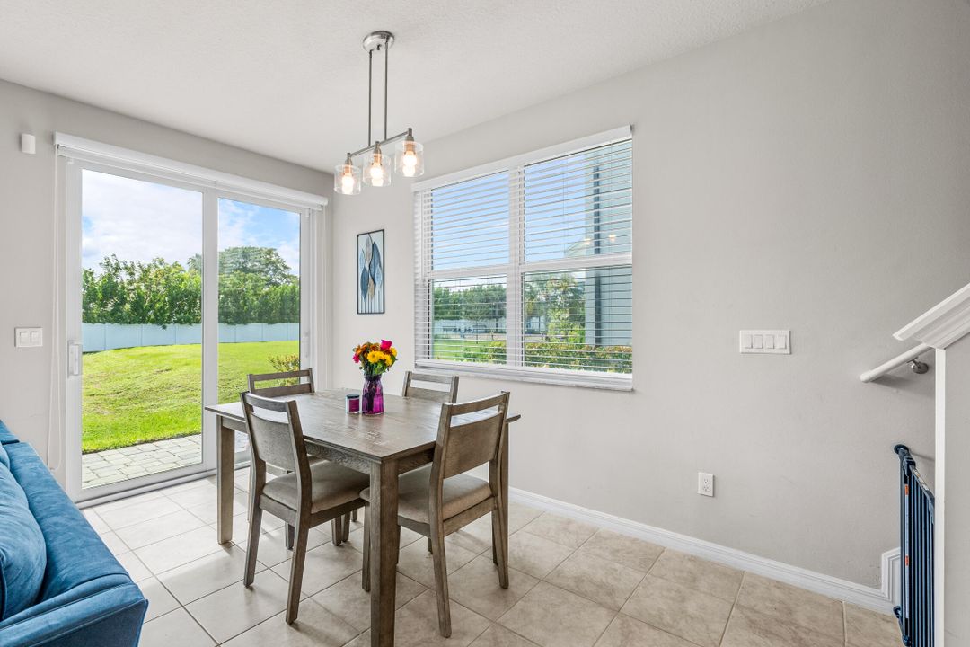 En Venta: $410,000 (3 camas, 2 baños, 1671 Pies cuadrados)