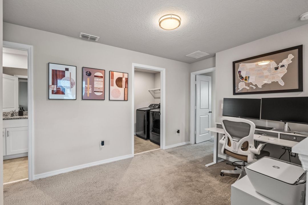 En Venta: $410,000 (3 camas, 2 baños, 1671 Pies cuadrados)