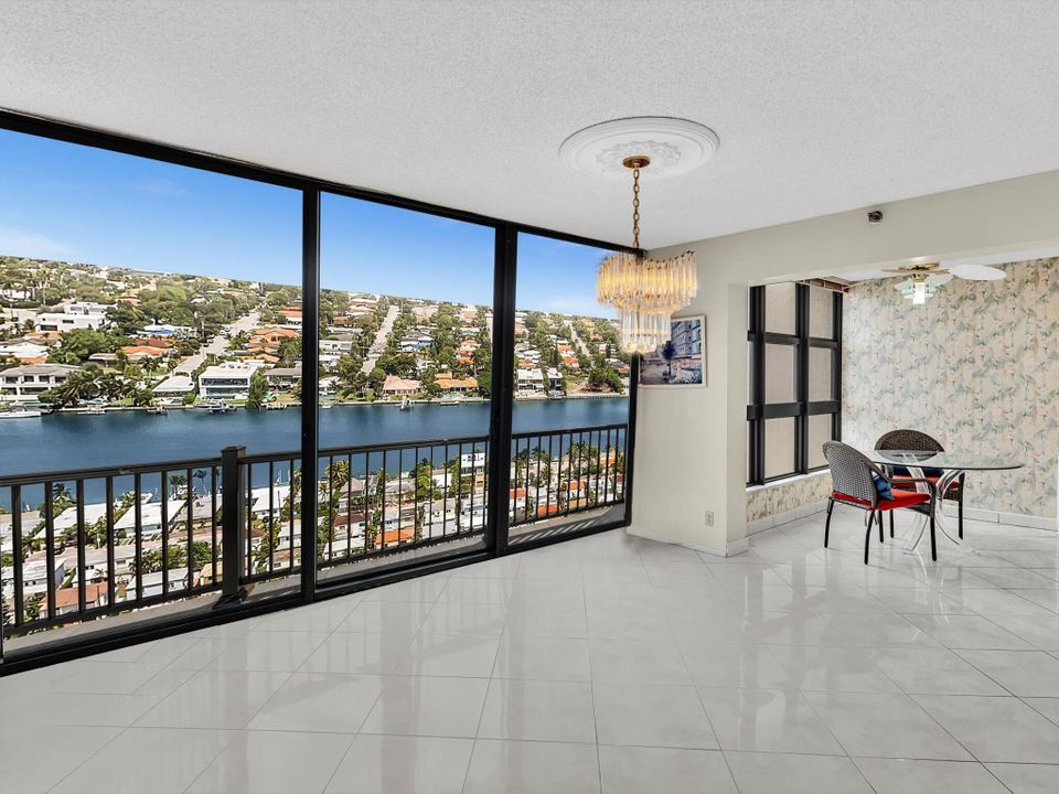 待售: $1,295,000 (3 贝兹, 2 浴室, 2070 平方英尺)