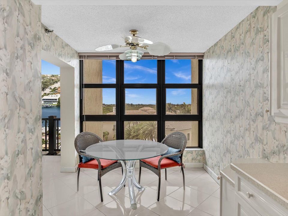 待售: $1,295,000 (3 贝兹, 2 浴室, 2070 平方英尺)