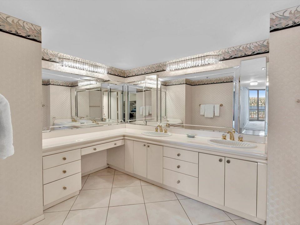 待售: $1,295,000 (3 贝兹, 2 浴室, 2070 平方英尺)