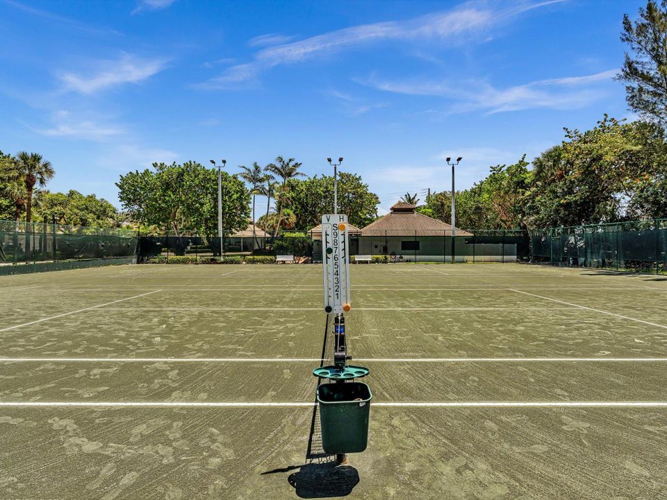 待售: $1,295,000 (3 贝兹, 2 浴室, 2070 平方英尺)