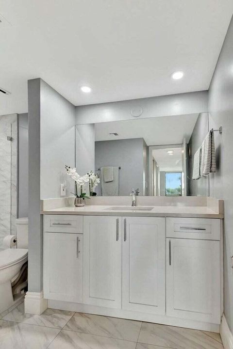 For Sale: $749,900 (2 beds, 2 baths, 1435 Square Feet)