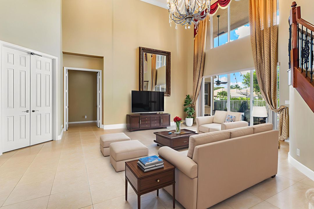 待售: $1,100,000 (5 贝兹, 4 浴室, 3818 平方英尺)