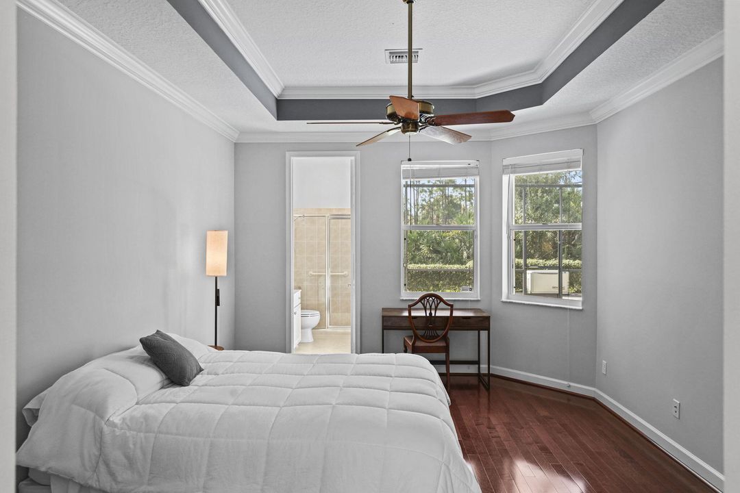 For Sale: $499,900 (3 beds, 3 baths, 1864 Square Feet)