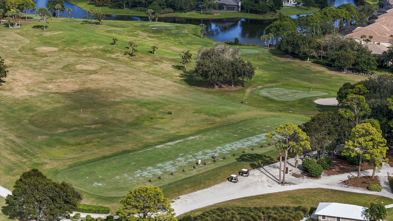 For Sale: $499,900 (3 beds, 3 baths, 1864 Square Feet)