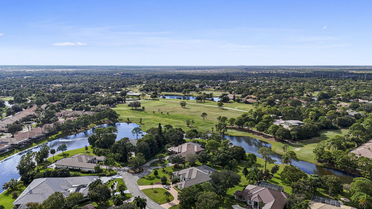 For Sale: $499,900 (3 beds, 3 baths, 1864 Square Feet)