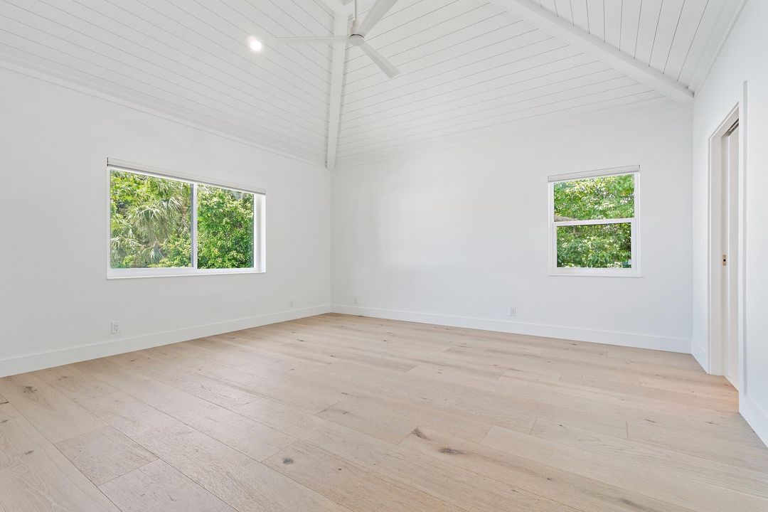 Active With Contract: $2,395,000 (2 beds, 2 baths, 1752 Square Feet)