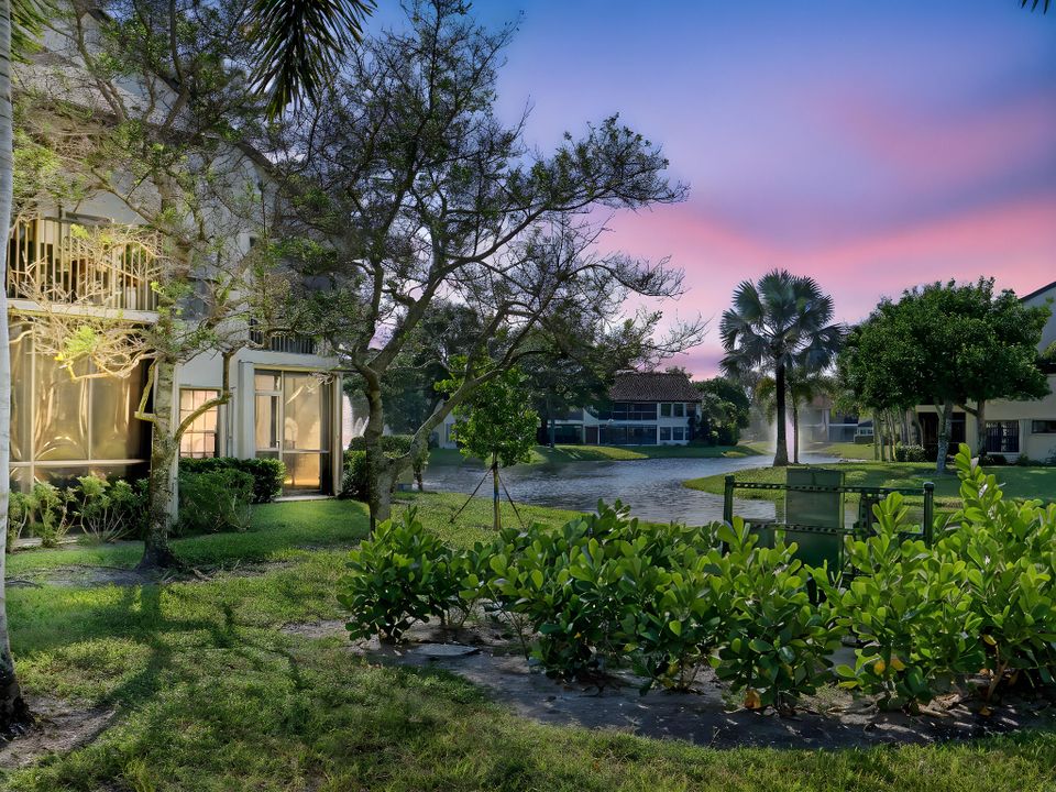 待售: $275,000 (3 贝兹, 2 浴室, 1415 平方英尺)