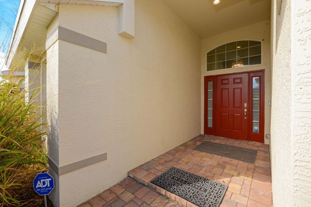 出租: $2,550 (4 贝兹, 2 浴室, 1774 平方英尺)