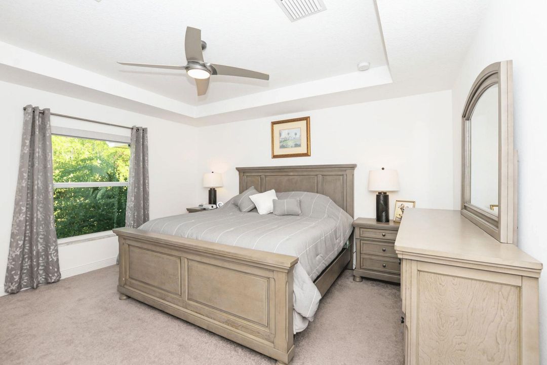 出租: $2,550 (4 贝兹, 2 浴室, 1774 平方英尺)