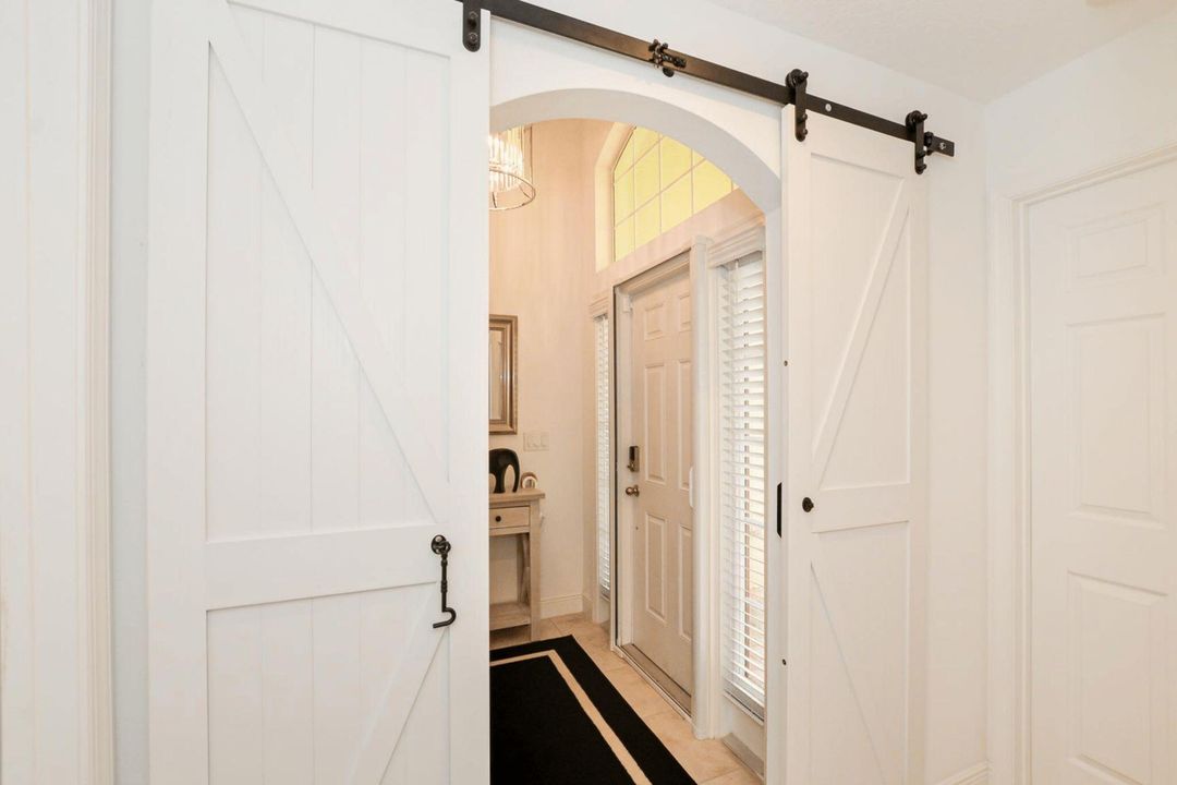 出租: $2,550 (4 贝兹, 2 浴室, 1774 平方英尺)