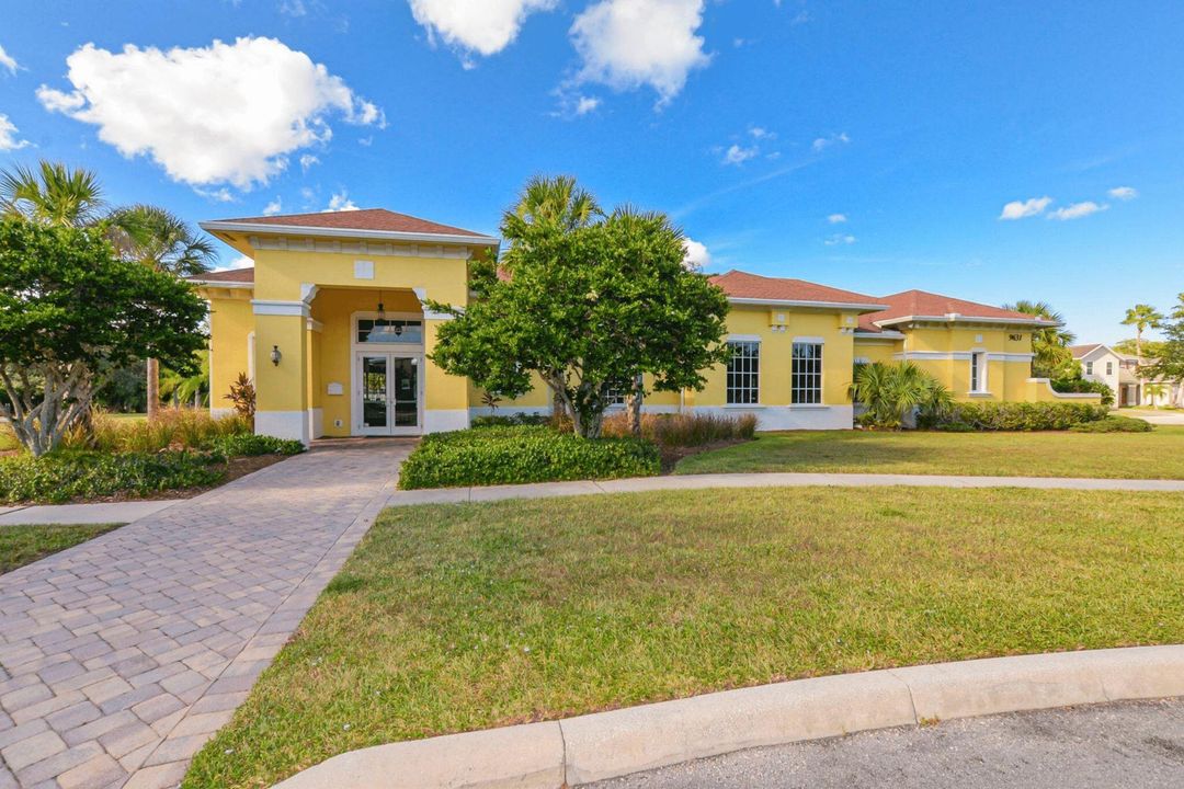 出租: $2,550 (4 贝兹, 2 浴室, 1774 平方英尺)